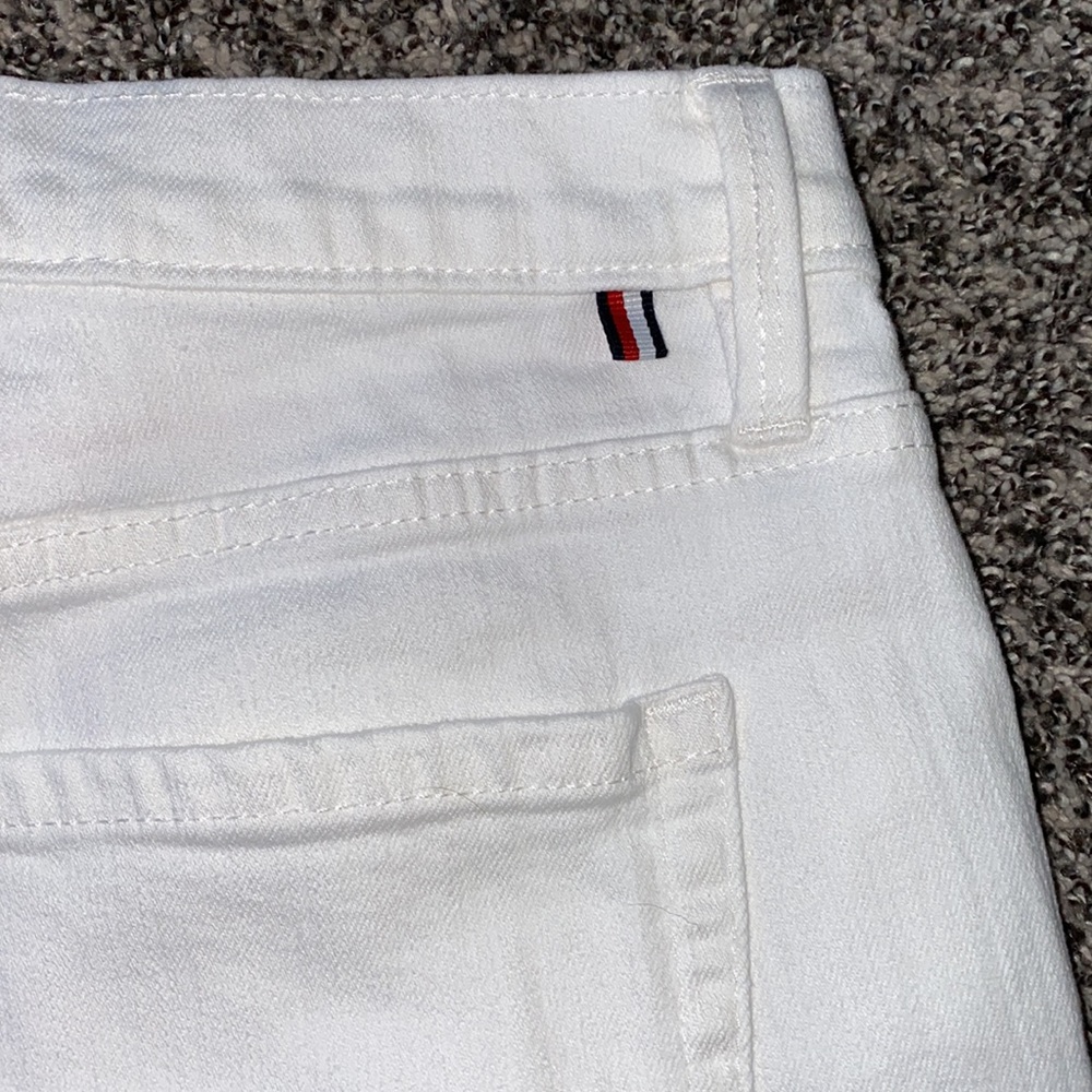 Tommy Hilfiger White Jean Shorts 12 - Picture 7 of 11
